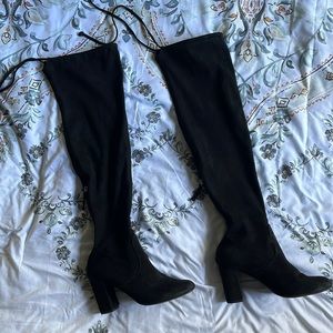 Francesca’s Midedit Over the Knee Heeled Boots; 6.5